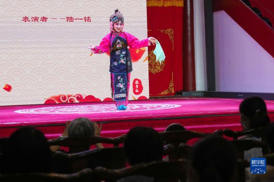 百年老會(huì)館 娃娃大戲臺(tái)