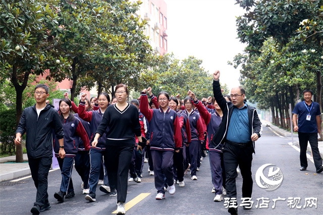  “荔”爭上游，不負(fù)“粽”望，@駐馬店高中，高考加油！