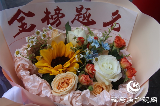 2023高考首日！駐馬店市68273名考生自信赴考