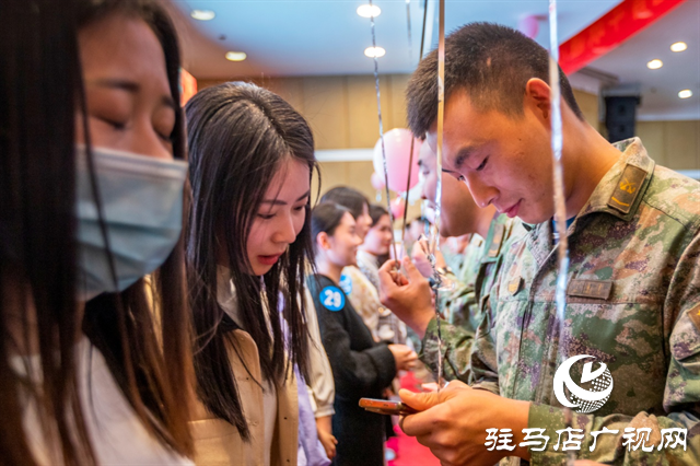 駐馬店市“紀(jì)念延安雙擁運(yùn)動(dòng)80周年·雙擁杯”攝影展頒獎(jiǎng)儀式舉行