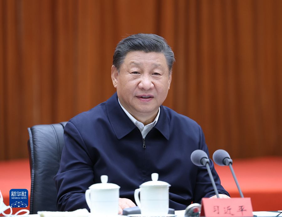 習(xí)近平在內(nèi)蒙古考察時(shí)強(qiáng)調(diào) 把握戰(zhàn)略定位堅(jiān)持綠色發(fā)展 奮力書寫中國式現(xiàn)代化內(nèi)蒙古新篇章