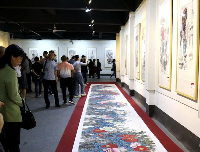 李新國(guó)美術(shù)作品展暨藝術(shù)研討會(huì)舉行