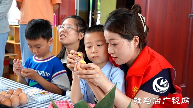 駐馬店市實(shí)驗(yàn)幼兒園:粽葉飄香迎端午文化惠民樂融融