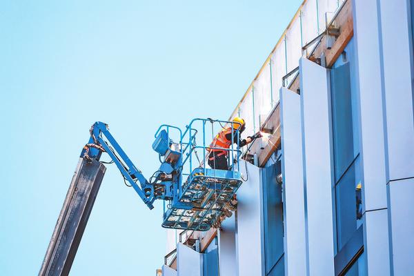 致敬高溫下的勞動(dòng)者