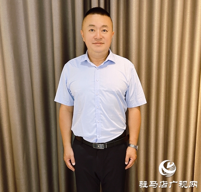 張寶：以文會友傳承優(yōu)秀文化 樂善奉獻(xiàn)書寫詩意人生