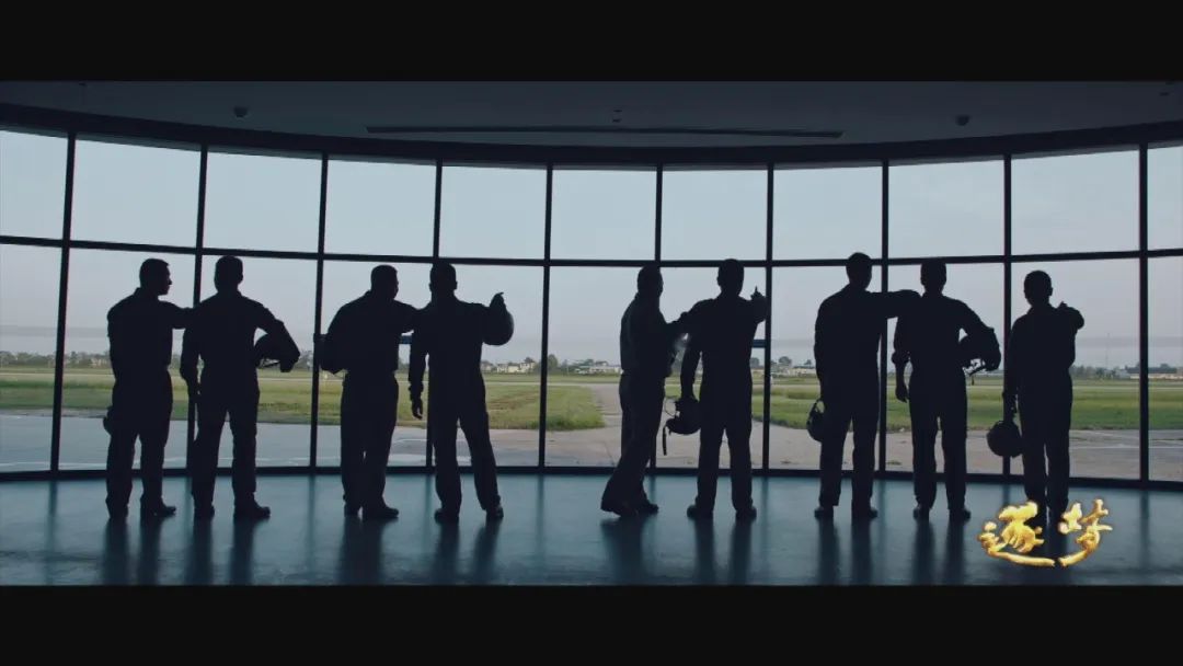 逐夢｜在試飛部隊，英烈和英模，一墻之隔、一念之間……