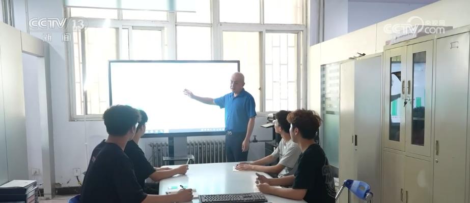 央媒觀豫｜“人職匹配”規(guī)劃學生就業(yè)出路 提升畢業(yè)生就業(yè)質(zhì)量