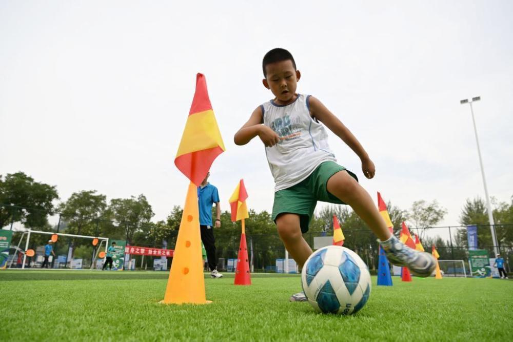 時政微觀察丨從體育強國到健康中國
