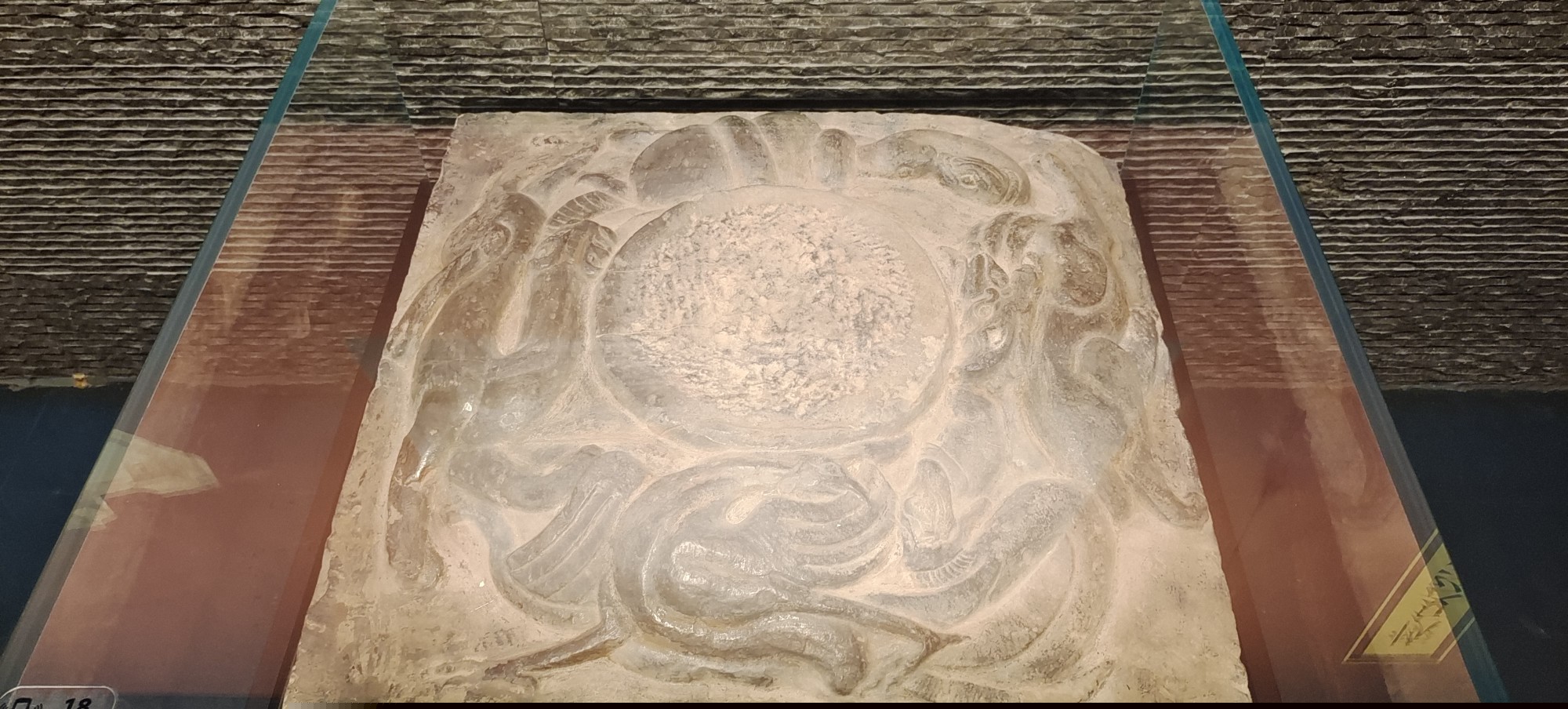 行走河南·讀懂中國丨曹操的“薄葬”有多?。拷疸y珠寶！想多了