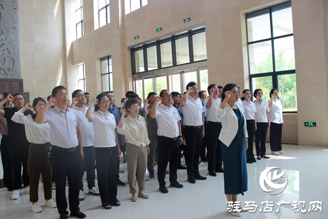 駐馬店市民政局開展“明方向、立規(guī)矩、正風(fēng)氣、強(qiáng)免疫”警示教育活動(dòng)