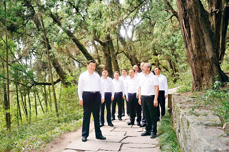 中國(guó)式現(xiàn)代化是強(qiáng)國(guó)建設(shè)、民族復(fù)興的康莊大道