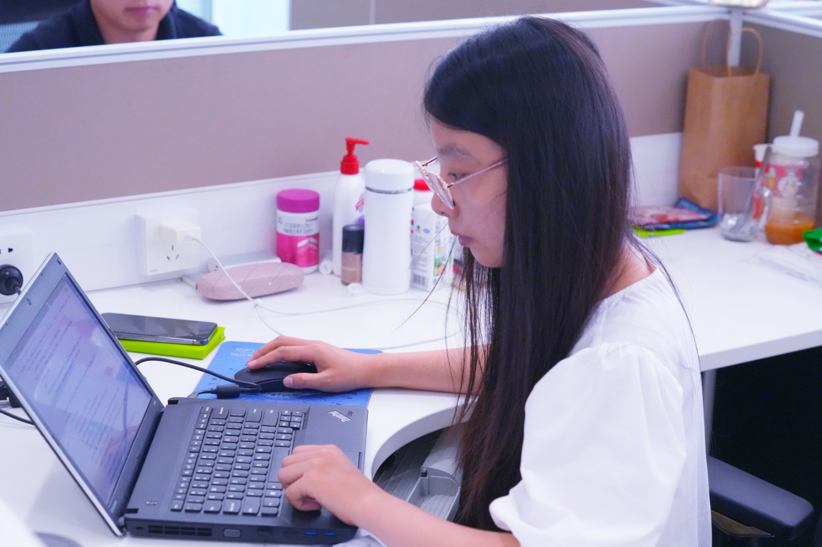 “中原再造新高峰”之人才篇②丨張思遠(yuǎn)：驚嘆家鄉(xiāng)巨變 對(duì)港區(qū)未來(lái)充滿(mǎn)信心