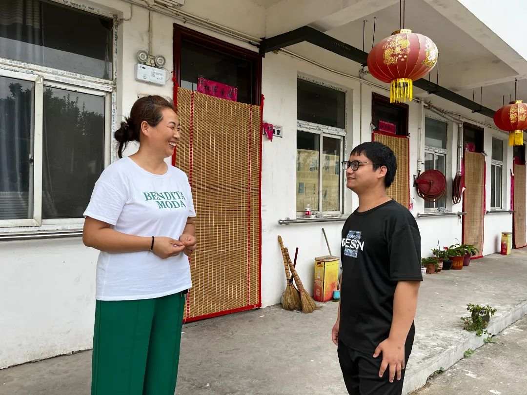 了不起！河南伊川這家敬老院里，走出個大學(xué)生