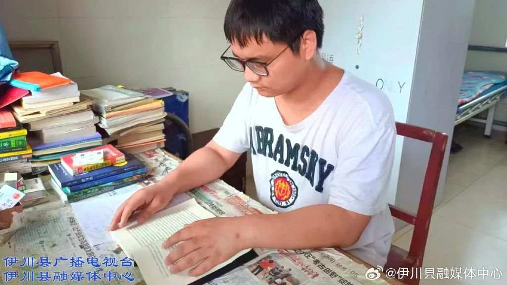 了不起！河南伊川這家敬老院里，走出個大學(xué)生