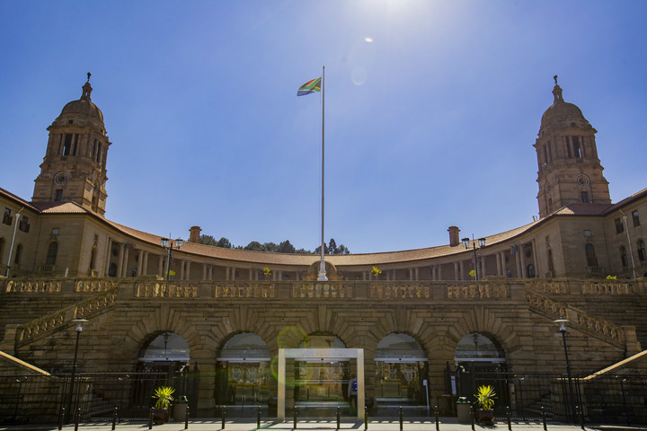 元首外交·心相近丨“同志加兄弟”，“彩虹之國”熱盼習(xí)主席非洲之行