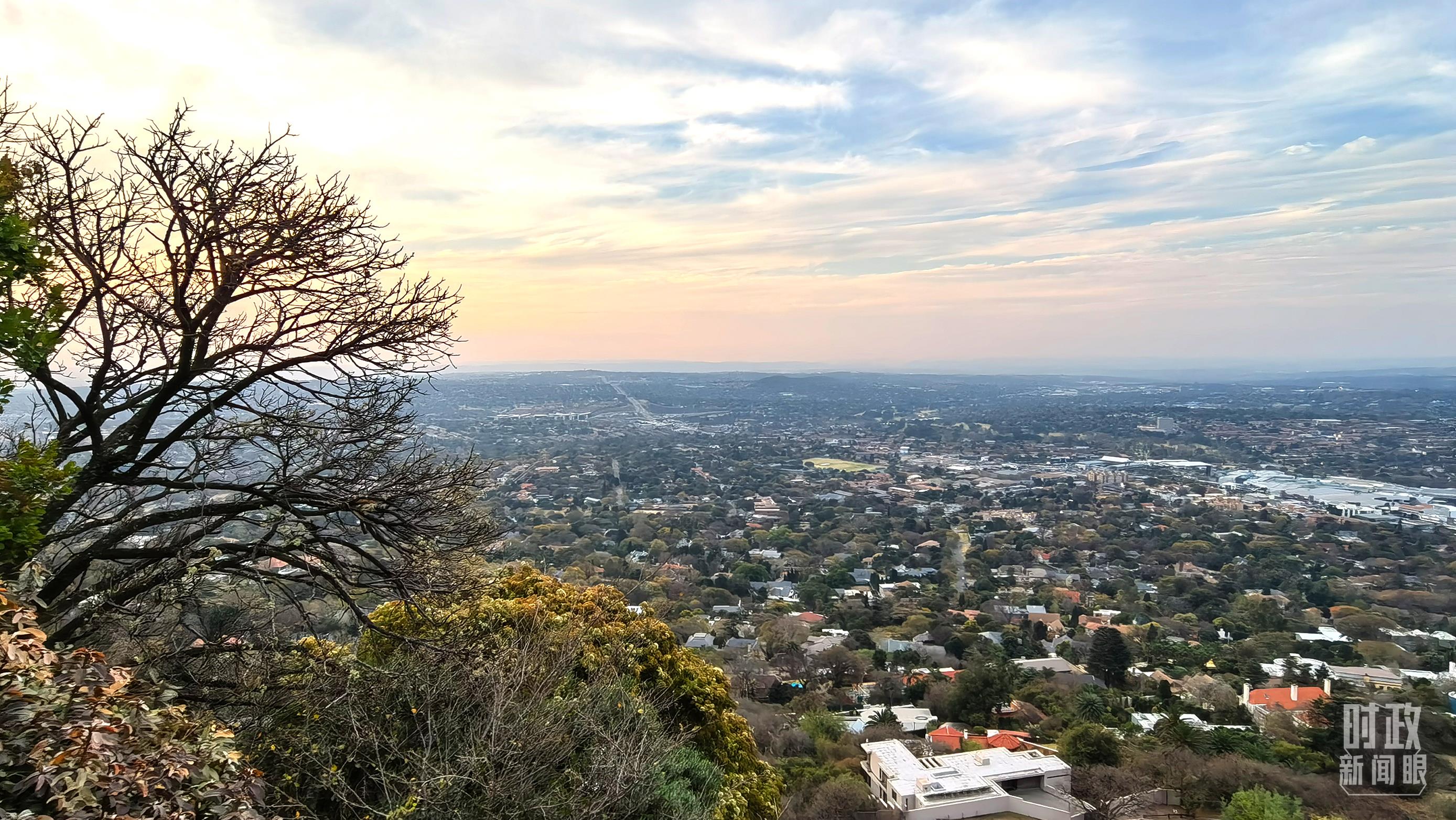 時(shí)政新聞眼丨再次出席這一重要會(huì)晤，習(xí)近平這樣擘畫金磚合作未來