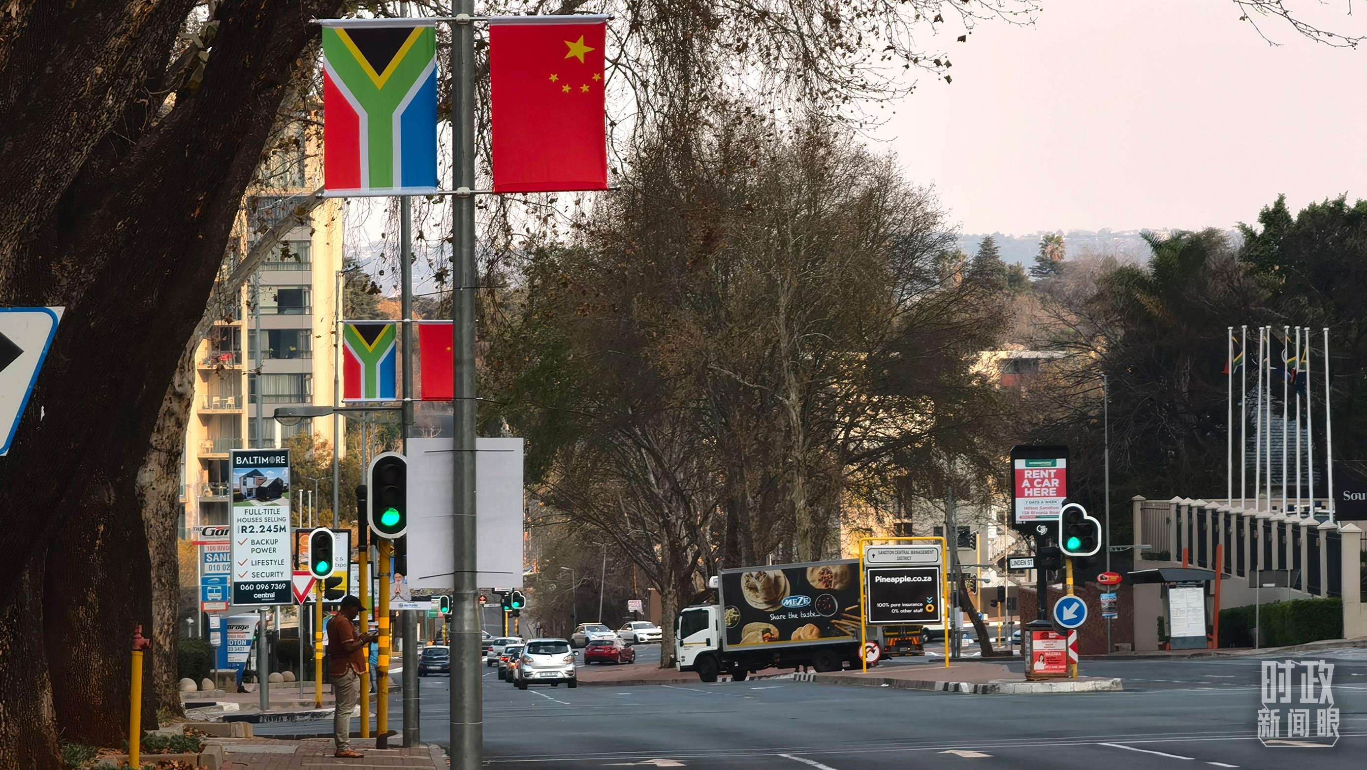 時政新聞眼丨再次出席這一重要會晤，習(xí)近平這樣擘畫金磚合作未來