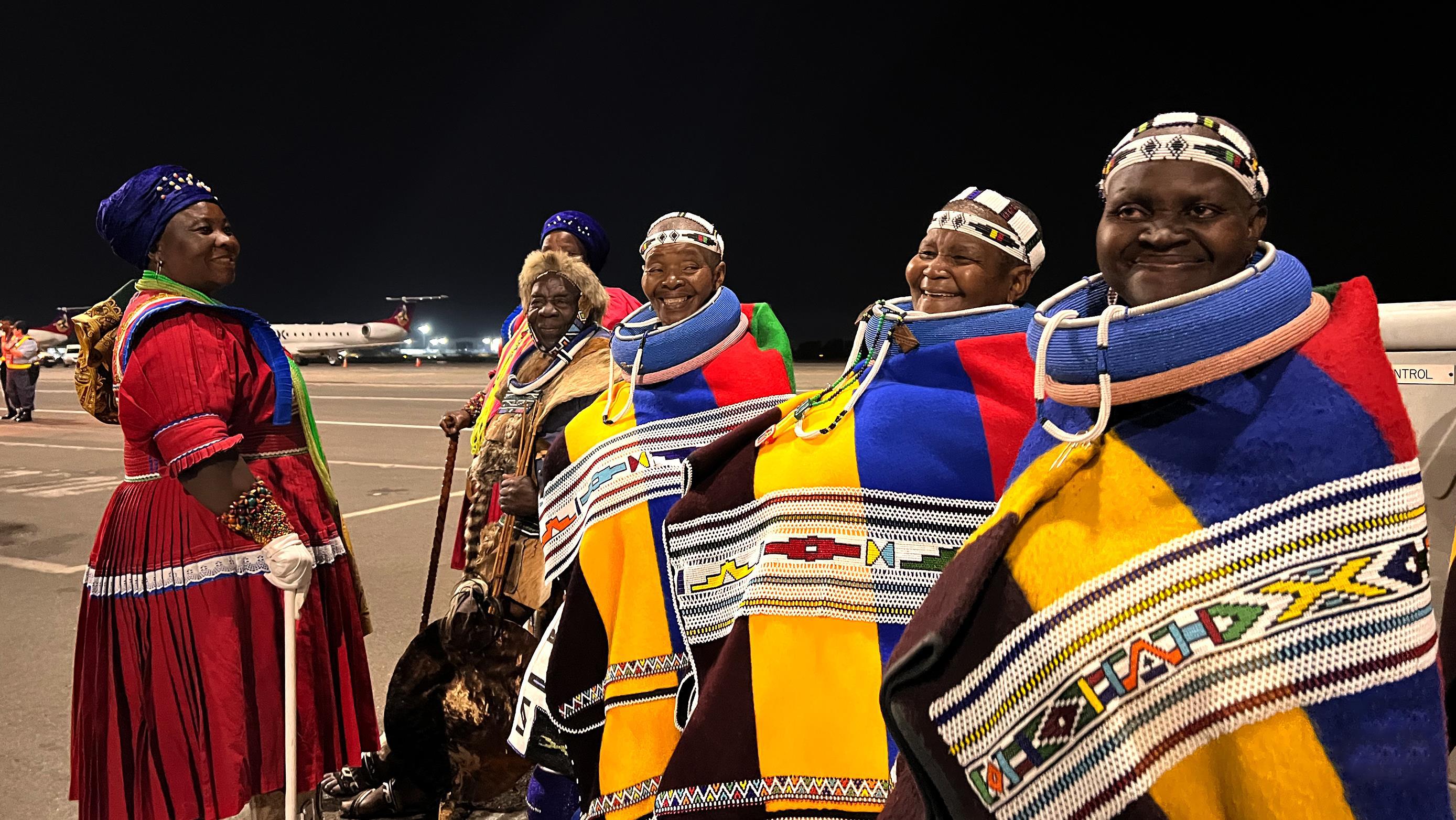 時政微觀察丨擦亮金磚，為了發(fā)展與和平