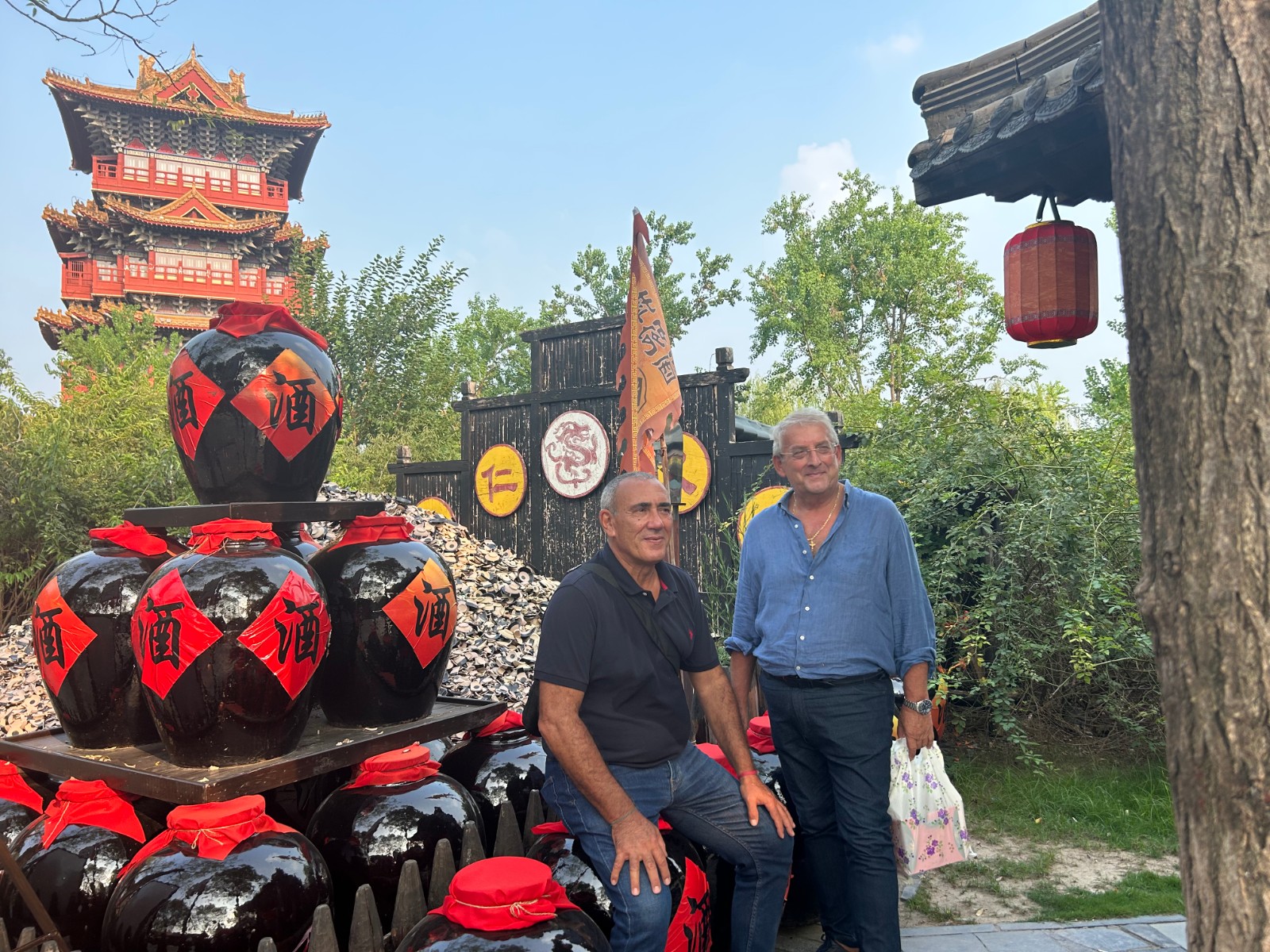 一朝步入畫卷，一日夢回千年 國際旅游城市市長走進開封，體驗宋“潮”文化
