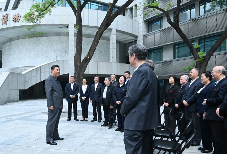 圖文故事丨教師節(jié)，感悟總書記的尊師重教情懷