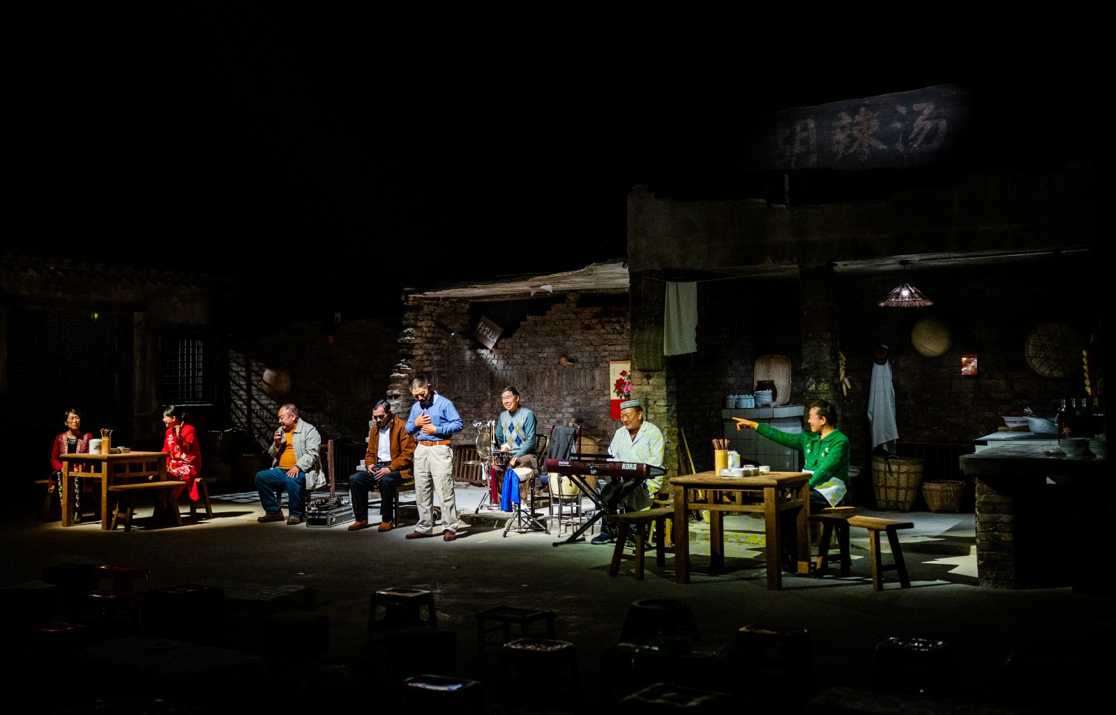 從“河”而來丨探尋“我們是誰？”中外媒體走進“只有河南·戲劇幻城”