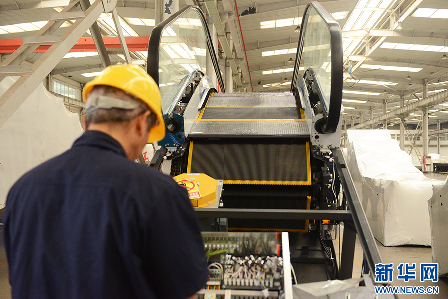 河南許昌:數(shù)字化生產(chǎn)賦能企業(yè)“制造”變“智造”