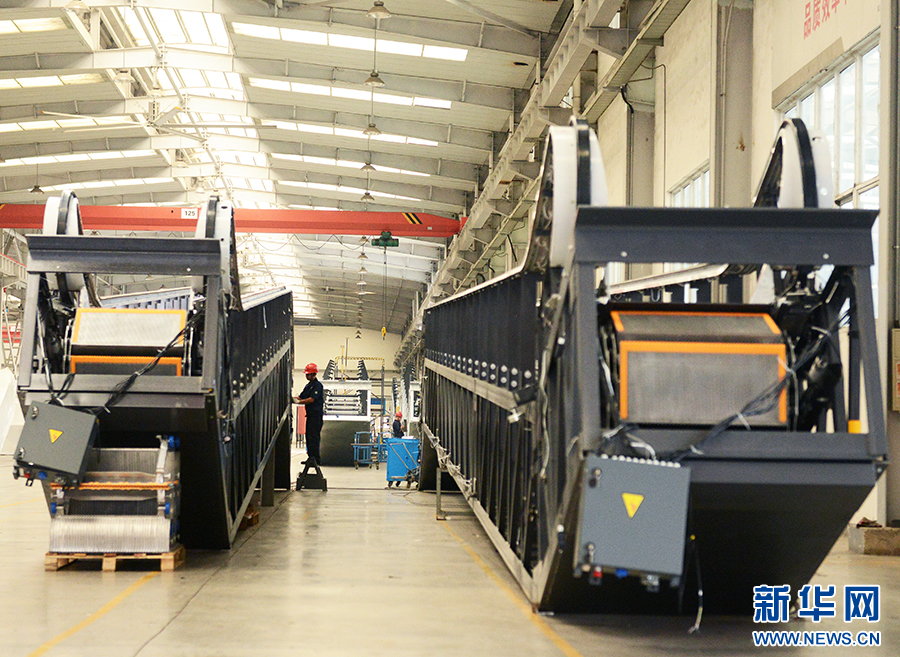 河南許昌:數(shù)字化生產(chǎn)賦能企業(yè)“制造”變“智造”