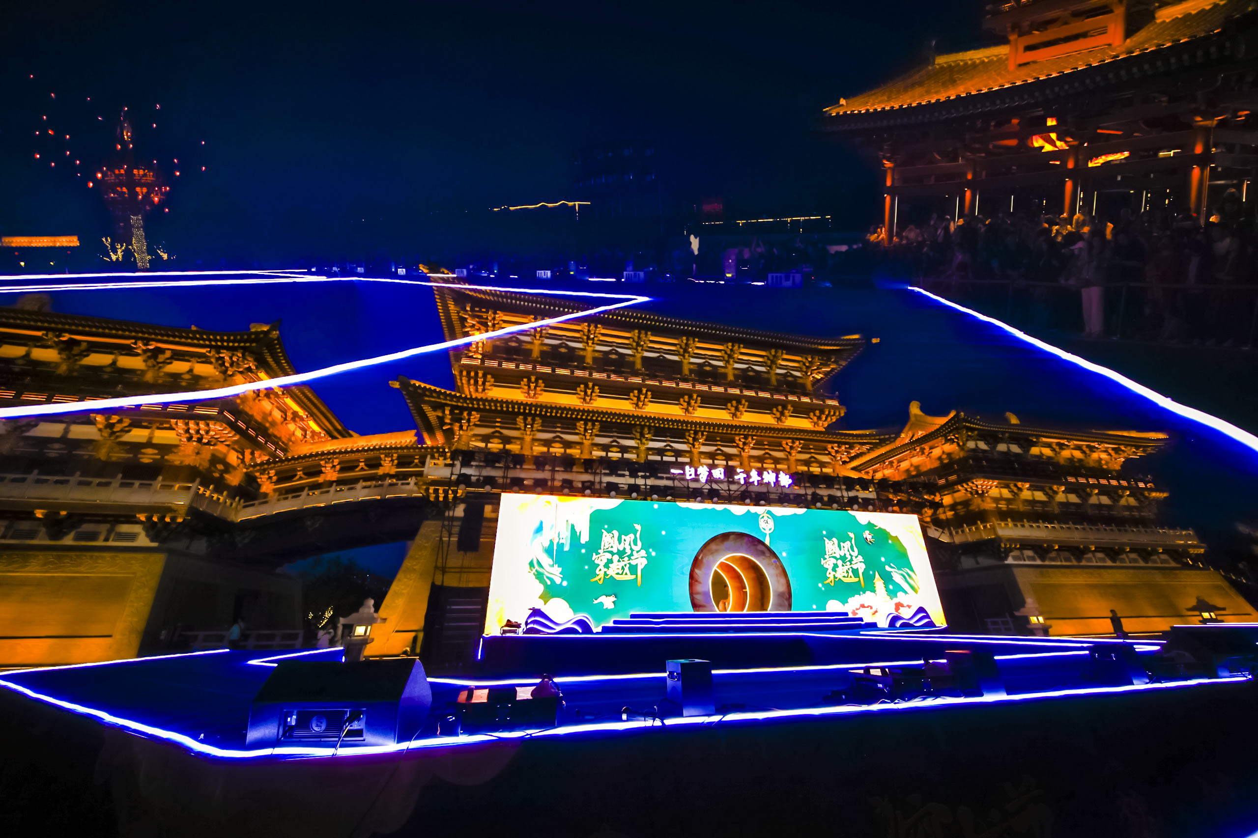 入戲洛陽(yáng)城，來(lái)一場(chǎng)穿越主題的城市漫步 | 國(guó)慶漫游Citywalk