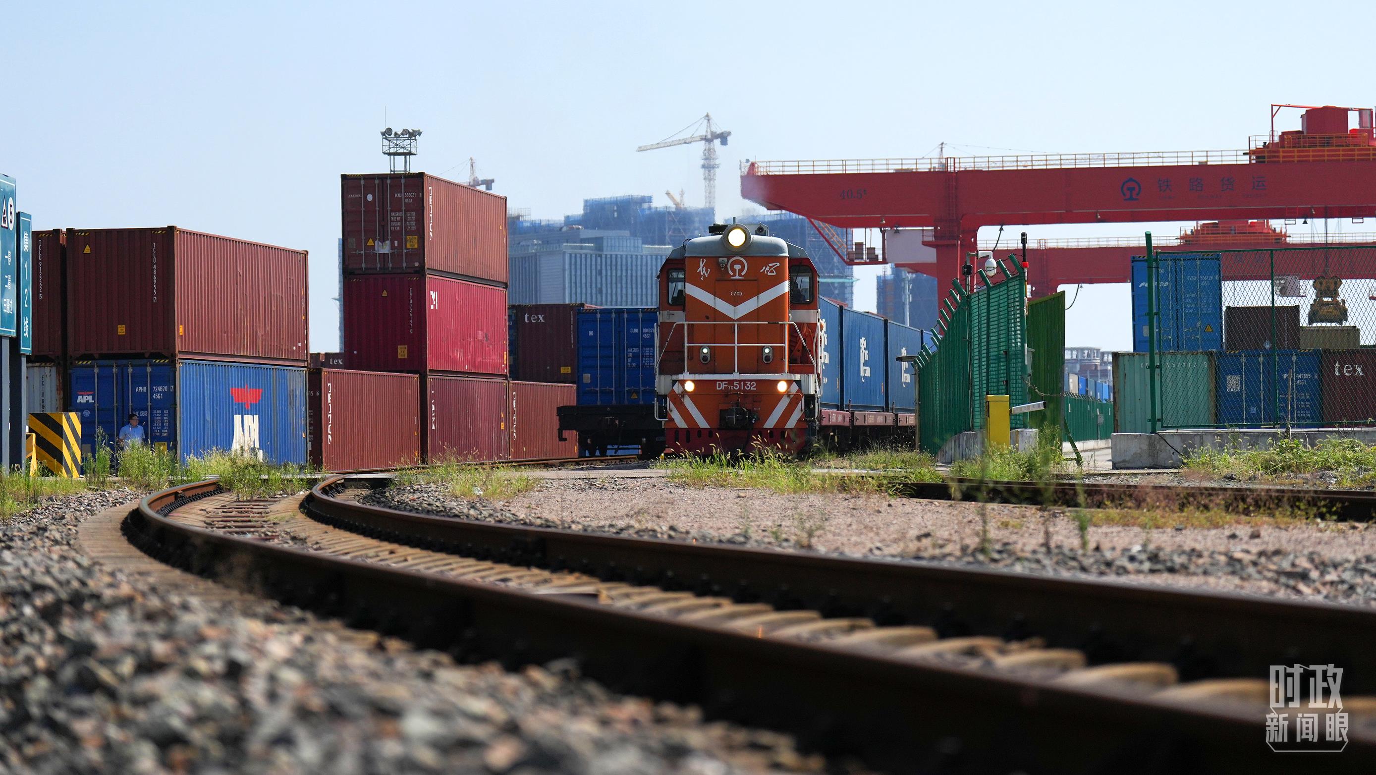 時政新聞眼丨第四次長江經(jīng)濟帶發(fā)展座談會召開，習(xí)近平作出哪些重要部署？