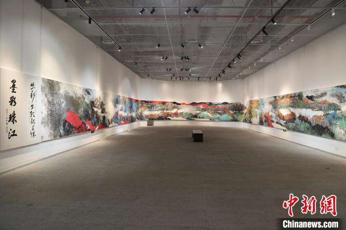 百名畫家創(chuàng)作百米長(zhǎng)卷 “羊城禮贊”主題美術(shù)展開(kāi)幕