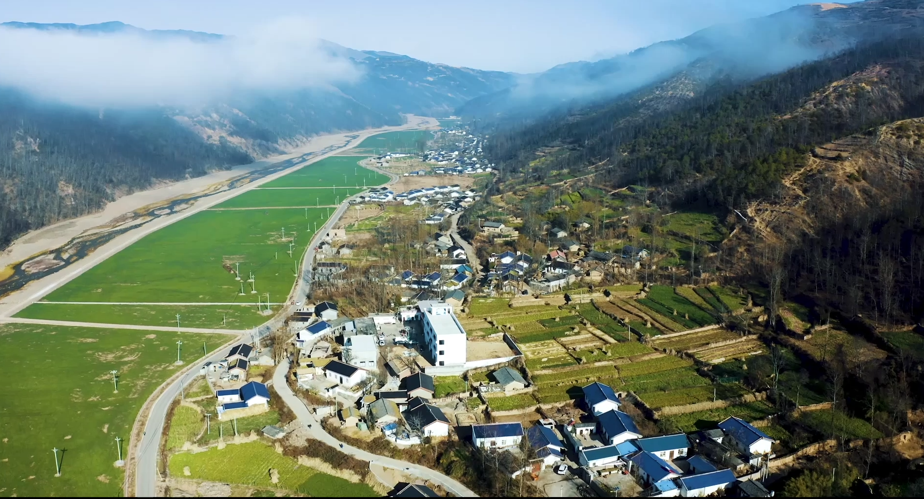 共建“一帶一路”十周年大型政論片｜大道無垠