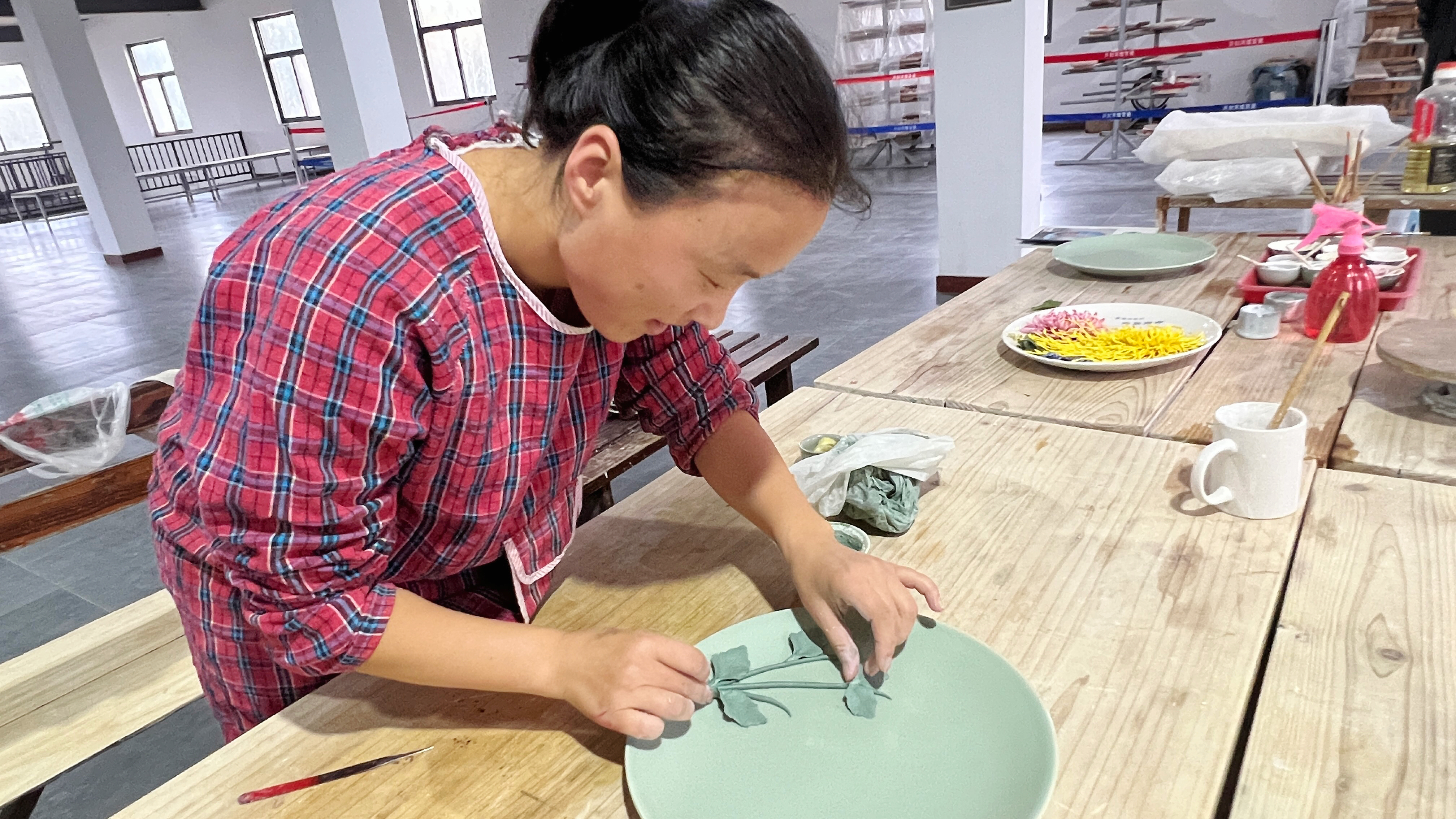 鄉(xiāng)村行·看振興|河南開封：以菊為媒助力產(chǎn)業(yè)錦上添花