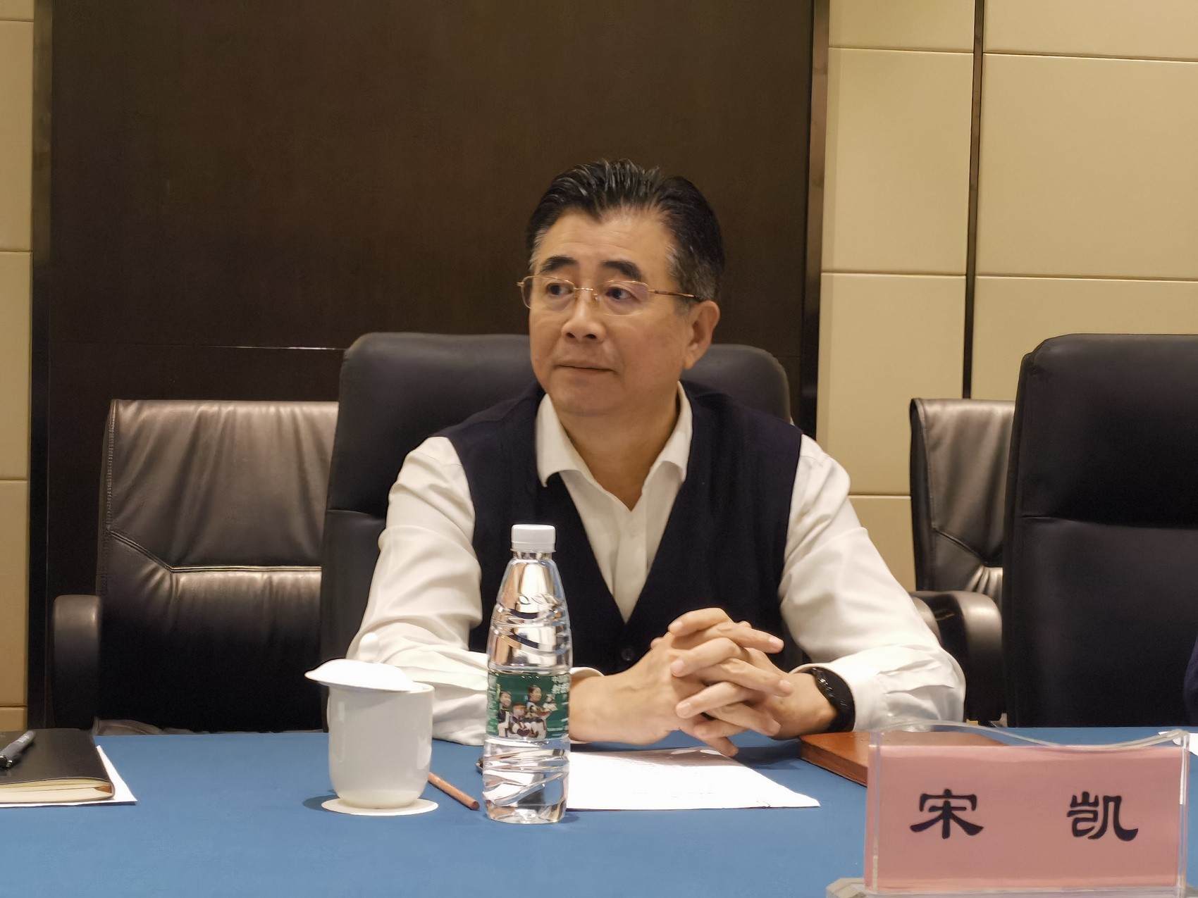 足協(xié)新領(lǐng)導(dǎo)班子集體亮相:把青訓(xùn)當(dāng)頭等大事來抓