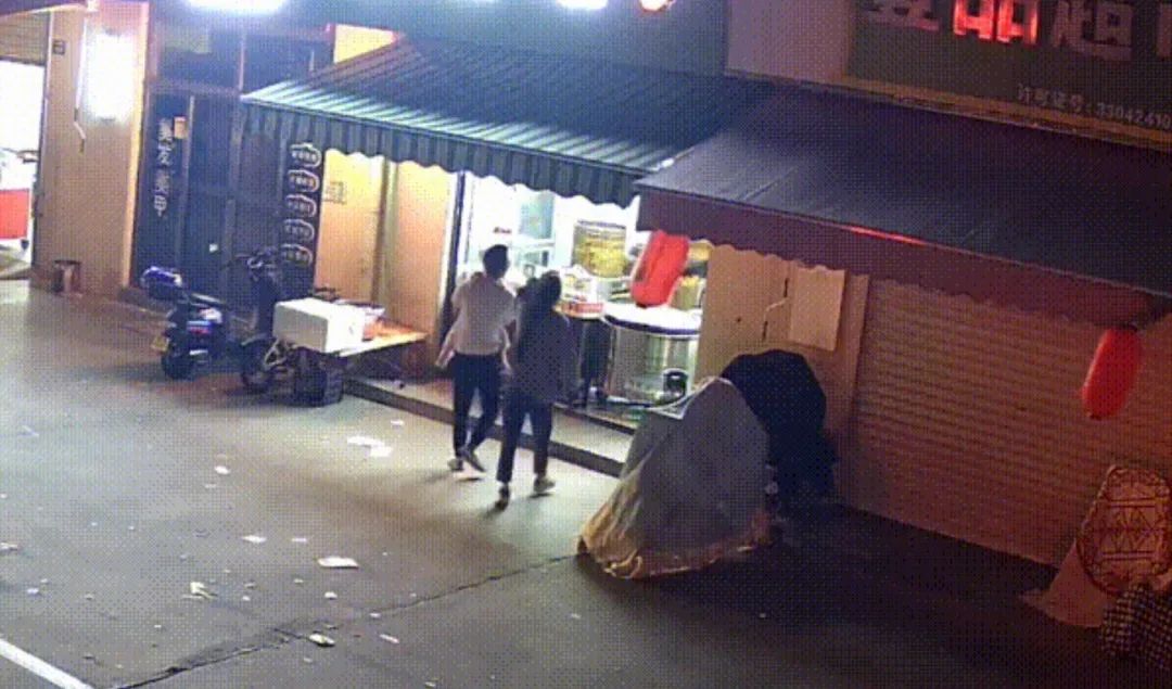 包子鋪的河南夫婦凌晨3點(diǎn)救助女童引熱議 老板娘:為人父母都會這樣做