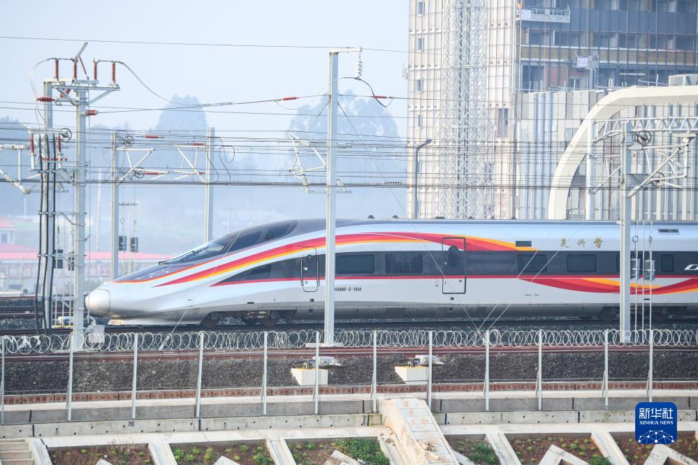 成都至宜賓高速鐵路進入運行試驗階段