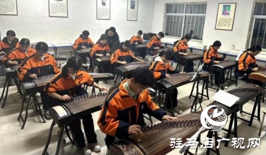 指尖傳出的藝術(shù)——感受古樂(lè)帶來(lái)國(guó)風(fēng)魅力