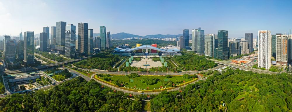 強(qiáng)國建設(shè)、民族復(fù)興的必由之路——以習(xí)近平同志為核心的黨中央引領(lǐng)新時(shí)代改革開放紀(jì)實(shí)