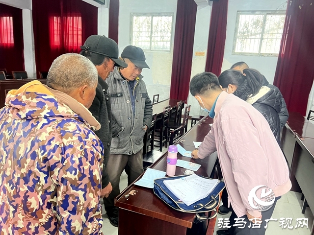 平輿縣高楊店鎮(zhèn)：&ldquo;小貸款&rdquo;發(fā)揮&ldquo;大作用&rdquo; 助力鄉(xiāng)村振興跑出&ldquo;加速度&rdquo;