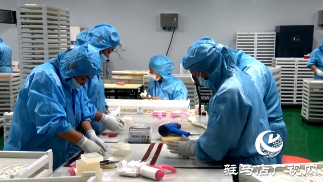 平輿縣萬冢鎮(zhèn)郭寺村：小小&ldquo;棒棒糖&rdquo;釀出鄉(xiāng)村振興&ldquo;甜蜜&rdquo;致富路