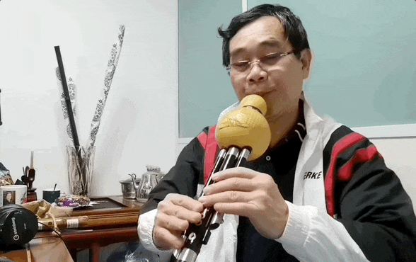 “我快堅(jiān)持不住了！”醫(yī)生為1歲男童吹氧，下一秒……