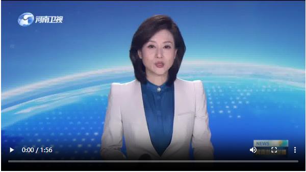 起步就是沖刺、開(kāi)局就是決戰(zhàn)。新年之初正是項(xiàng)目建設(shè)加速?zèng)_刺的關(guān)鍵時(shí)候，河南各地全力以赴加快“三個(gè)一批”重點(diǎn)項(xiàng)目建設(shè)，簽約項(xiàng)目盡早開(kāi)工、開(kāi)工項(xiàng)目盡早投產(chǎn)，拼出開(kāi)門(mén)紅。  在臨潁智能裝備制造產(chǎn)業(yè)基地施工現(xiàn)場(chǎng)，工人們正同時(shí)開(kāi)展室內(nèi)墻體裝飾裝修和頂層施工作業(yè)。這是省第八批“三個(gè)一批”重點(diǎn)項(xiàng)目，由榮煜銅基新材投資建設(shè)，從事電線、電纜、金屬材料制造，開(kāi)工不到八個(gè)月，項(xiàng)目進(jìn)度已完成80%，力爭(zhēng)春節(jié)前部分樓層交付使用。  中交建筑集團(tuán)有限公司生產(chǎn)副經(jīng)理 李陽(yáng)：我們大干的時(shí)候主體施工階段的時(shí)候有五六百人，計(jì)劃比合同工期至少提前兩個(gè)月。  為了使項(xiàng)目盡快投產(chǎn)達(dá)效，臨潁縣對(duì)重大項(xiàng)目采取邊建設(shè)邊投產(chǎn)方式推進(jìn)。在占地500畝的南街村現(xiàn)代食品產(chǎn)業(yè)園，三期調(diào)味品廠正開(kāi)足馬力建設(shè)，方便面、膠印、彩印均已完成搬遷投產(chǎn)。  南街村集團(tuán)黨委副書(shū)記 總經(jīng)理 竇彥森：過(guò)了春節(jié)之后，調(diào)味品的設(shè)備陸陸續(xù)續(xù)都要進(jìn)駐車間。5月份有望開(kāi)始調(diào)試生產(chǎn)，能增加200%的產(chǎn)能。  眼下，臨潁縣成立的18個(gè)“重大項(xiàng)目指揮部+工作專班”也為重點(diǎn)項(xiàng)目建設(shè)開(kāi)展全生命周期服務(wù)，積極抓好招引、簽約、開(kāi)工、入庫(kù)等要素保障，力爭(zhēng)更多的重點(diǎn)項(xiàng)目實(shí)現(xiàn)“當(dāng)年簽約、當(dāng)年建設(shè)、當(dāng)年投產(chǎn)”。  漯河市臨潁縣委書(shū)記? 李俊偉：我們將錨定省委“兩個(gè)確?！薄笆髴?zhàn)略”，聚焦臨潁“中國(guó)休閑食品之都、智能制造集聚區(qū)、鄉(xiāng)村振興示范區(qū)”這一發(fā)展定位，確保“三個(gè)一批”批批先進(jìn)、“三個(gè)五百億”動(dòng)能迸發(fā)，努力推動(dòng)項(xiàng)目建設(shè)實(shí)現(xiàn)新突破。  在省“三個(gè)一批”重點(diǎn)項(xiàng)目項(xiàng)城物流園施工現(xiàn)場(chǎng)，也是一片繁忙的建設(shè)場(chǎng)景。項(xiàng)目計(jì)劃2024年6月份投入使用。  施工現(xiàn)場(chǎng)負(fù)責(zé)人 高衛(wèi)東：施工人員300多人，進(jìn)行精心組織，合理分工，加班加點(diǎn)，現(xiàn)已完成八棟單體封頂。  這個(gè)物流園項(xiàng)目總投資12億元，占地面積215畝。項(xiàng)目建成后，能夠滿足項(xiàng)城市8家快遞企業(yè)和45家物流業(yè)戶集中入駐，實(shí)現(xiàn)集中分揀、統(tǒng)一配送。項(xiàng)城交通部門(mén)提前介入，保證項(xiàng)目建成即可發(fā)揮最大效用。  周口市項(xiàng)城市道路運(yùn)輸服務(wù)中心副主任 李斌：我們市交通局做好各項(xiàng)工作的銜接和安排，在施工建設(shè)過(guò)程中遇到的困難得到及時(shí)解決，確保按照計(jì)劃順利推進(jìn)早日完工。  截至目前，河南已滾動(dòng)實(shí)施十一期“三個(gè)一批”項(xiàng)目建設(shè)，共推動(dòng)項(xiàng)目超1.5萬(wàn)個(gè)，先進(jìn)制造業(yè)、戰(zhàn)略性新興產(chǎn)業(yè)項(xiàng)目比重持續(xù)提升，新型基礎(chǔ)設(shè)施項(xiàng)目加快落地并投入使用，基本形成了多點(diǎn)支撐，多業(yè)并舉，多元發(fā)展的產(chǎn)業(yè)發(fā)展新格局。  河南省發(fā)展和改革委員會(huì)黨組成員 副主任? 李新國(guó)：精準(zhǔn)謀劃含金量含新量含綠量高、能落地有效益的重大項(xiàng)目，堅(jiān)持資金跟著項(xiàng)目走，圍繞政策資金投向，項(xiàng)目申報(bào)要求等提前謀劃，儲(chǔ)備項(xiàng)目，做深做細(xì)做實(shí)前期工作，提升項(xiàng)目的成熟度，力爭(zhēng)更多的項(xiàng)目納入國(guó)家盤(pán)子，為穩(wěn)經(jīng)濟(jì)擴(kuò)投資奠定了堅(jiān)實(shí)基礎(chǔ)。