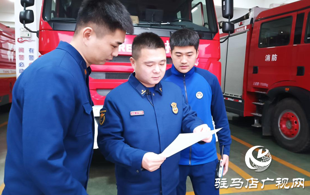 春節(jié)萬(wàn)家燈火 離不開他們的堅(jiān)守
