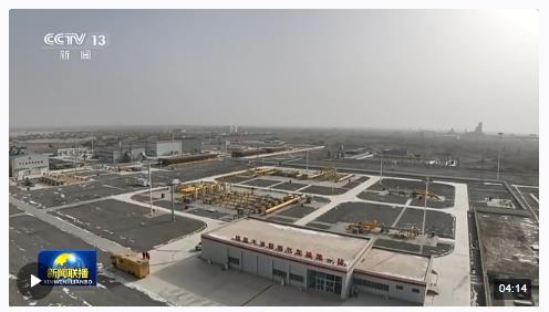 春節(jié)堅守崗位 他們“上天入地下?！痹忈寗e樣年味