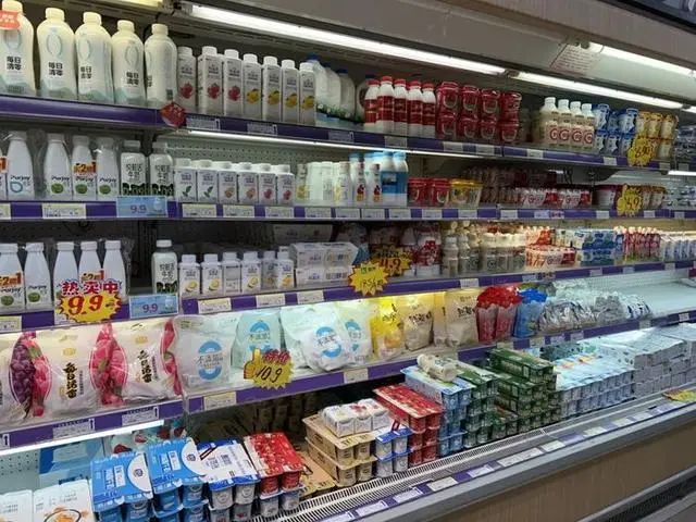 沖上熱搜！只有河南的牛奶是兩箱一提？外省網(wǎng)友：真的沒見過