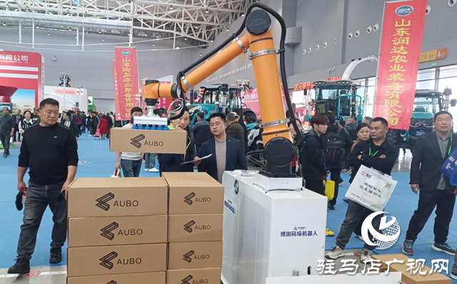 2024全國農(nóng)機(jī)展亮點不斷 農(nóng)業(yè)機(jī)器人大放異彩