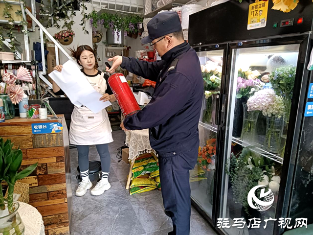 駐馬店市公安局示范區(qū)分局開展消防安全集中除患攻堅(jiān)大整治行動(dòng)和“九小”場所消防隱患大排查大整治專項(xiàng)行動(dòng)