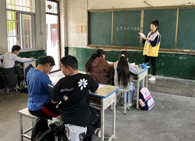 駐馬店市橄欖枝社工服務中心開展心理健康進校園系列活動