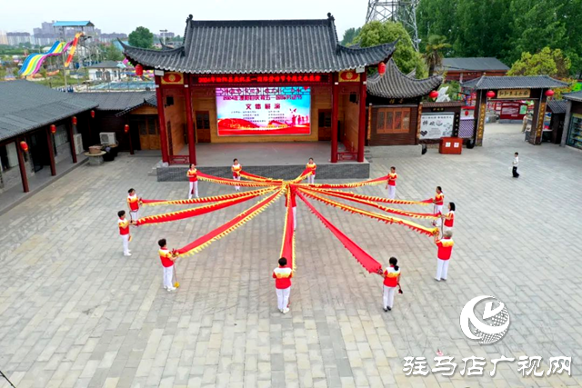 泌陽縣舉辦慶五一文體展演活動(dòng)
