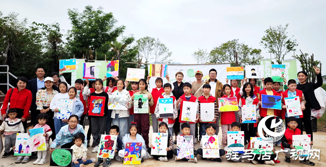 駐馬店:關(guān)愛(ài)留守兒童 傳遞社會(huì)溫暖