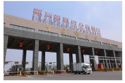 從入境、通關(guān)、上架全流程，看一支口紅的跨境之旅如何“縱享絲滑”